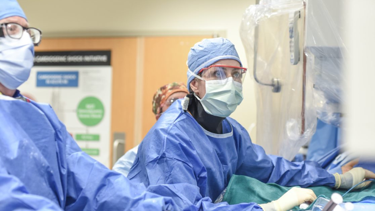 Dr. Erin Murphy