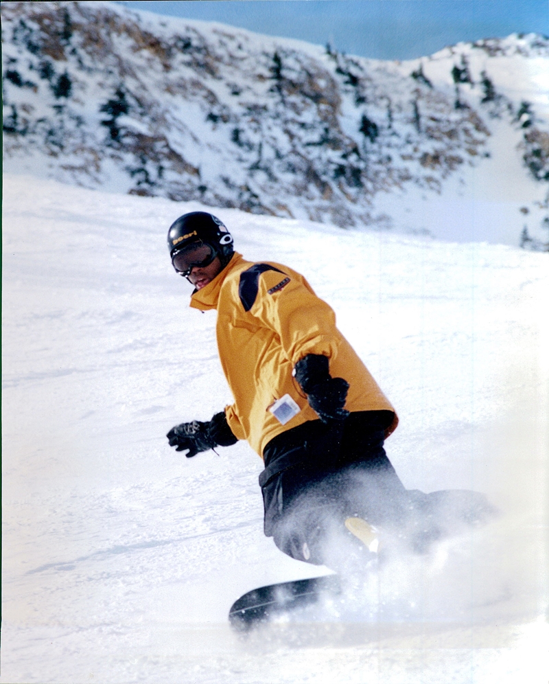 Fred Oates snowboarding.