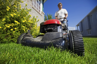 lawn-mower-safety-carolinas_thumb