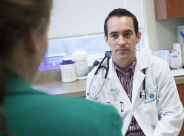 talking-to-doctor-about-diabetes_thumb