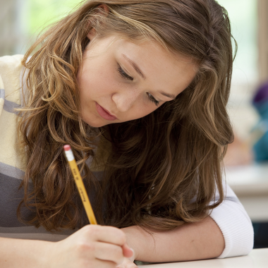 pc_nm_dd_girl_doing_homework_800x800x200dpi_FINAL_thumb