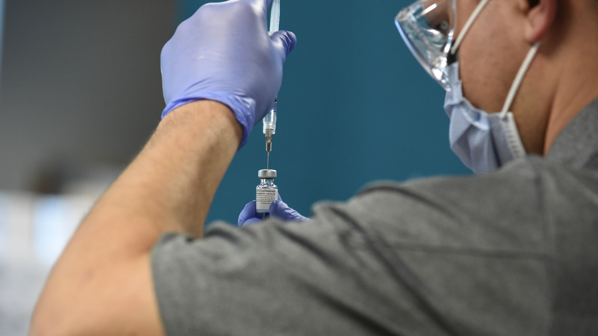 On December 14, a handful of Atrium Health teammates were among the first in our nation to get a COVID-19 vaccine. Find out more about who they are, and why this is important for them.