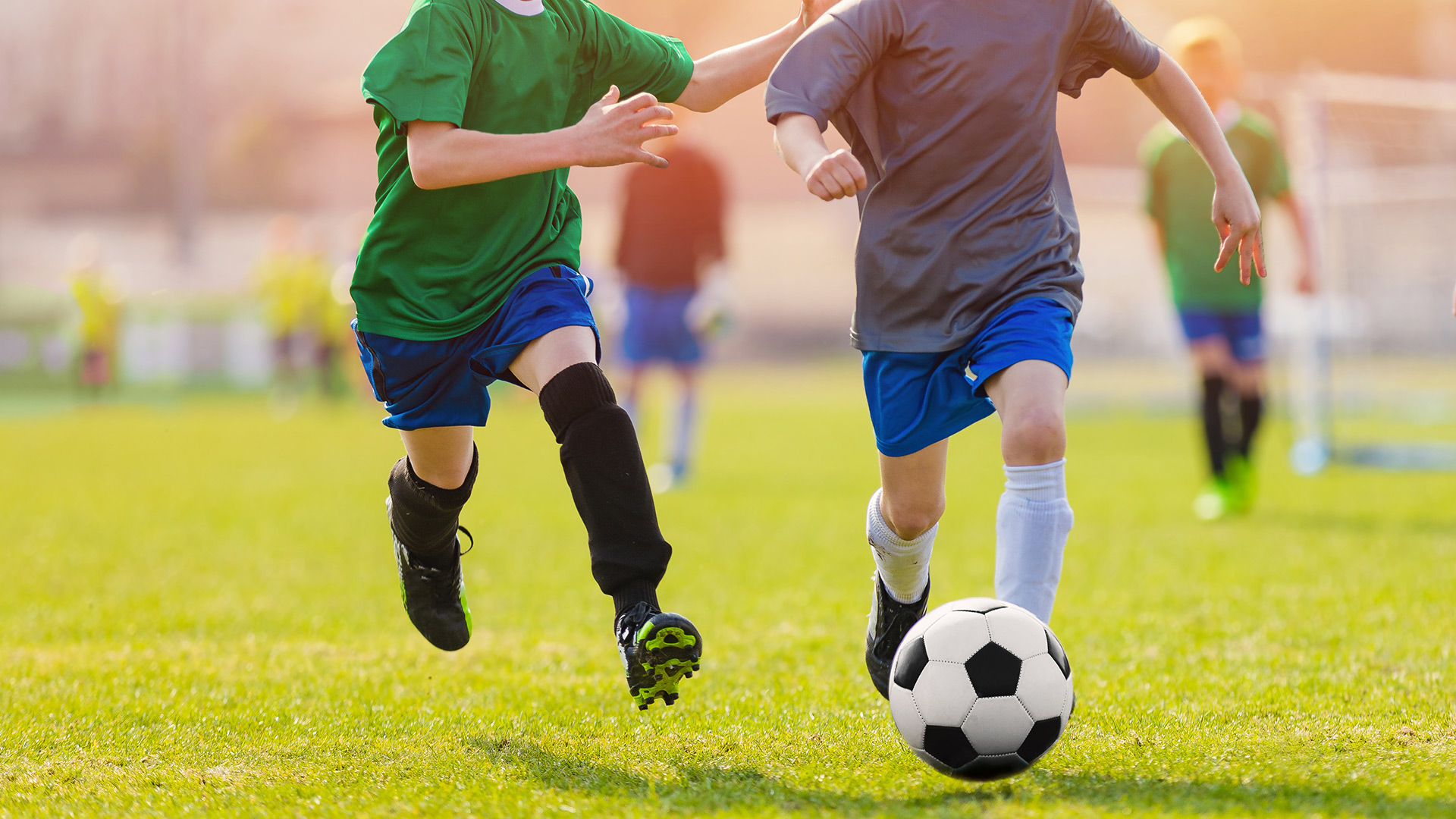 With the lifting of COVID-19 restrictions in many areas, lots of kids are getting back into team sports. Here’s what parents and coaches need to know to keep kids healthy, safe, and active.